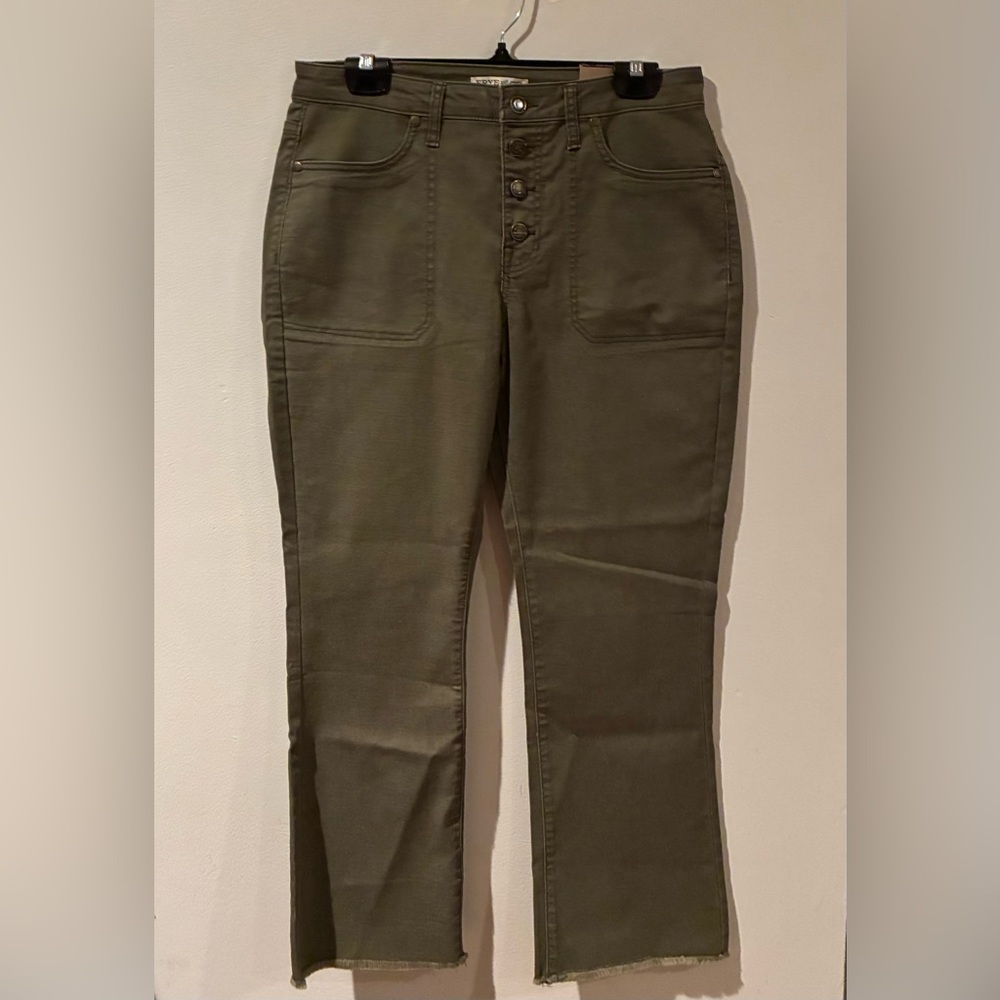 NEW Frye and Co. Harper Midrise Crop Flare Green Jeans. Super soft denim Size 12